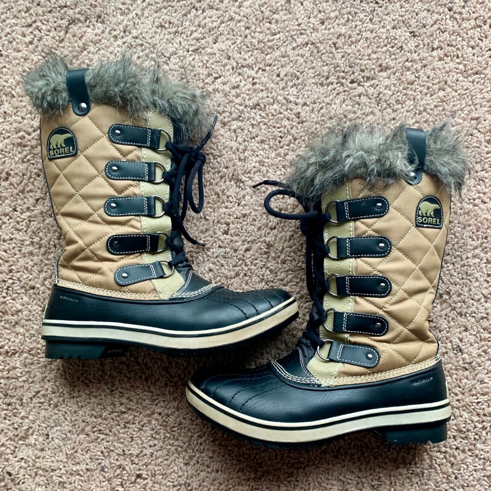 Sorel Tofino Cate Boots